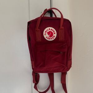 Kånken OX Red Burgundy Mini Backpack Dual Handles Zipper Closure Casual Bag NWOT